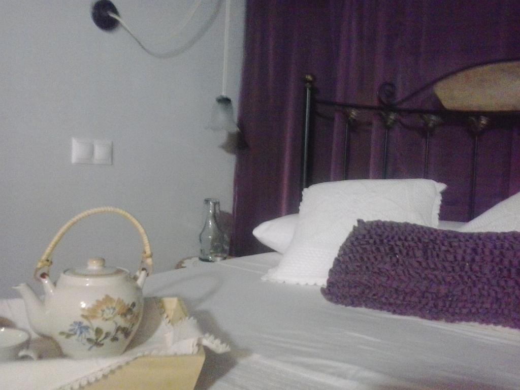 Hostal Royuela Phòng bức ảnh